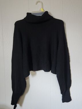 Black Turtleneck Crop Sweater - Forever 21